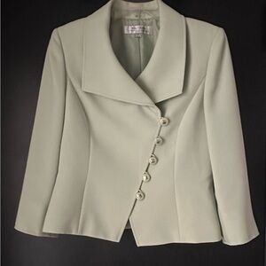 Tahari Blazer